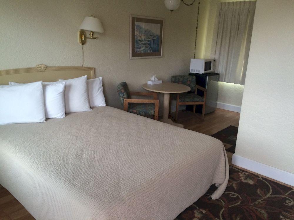 Fir Grove Motel Reedsport Eksteriør billede