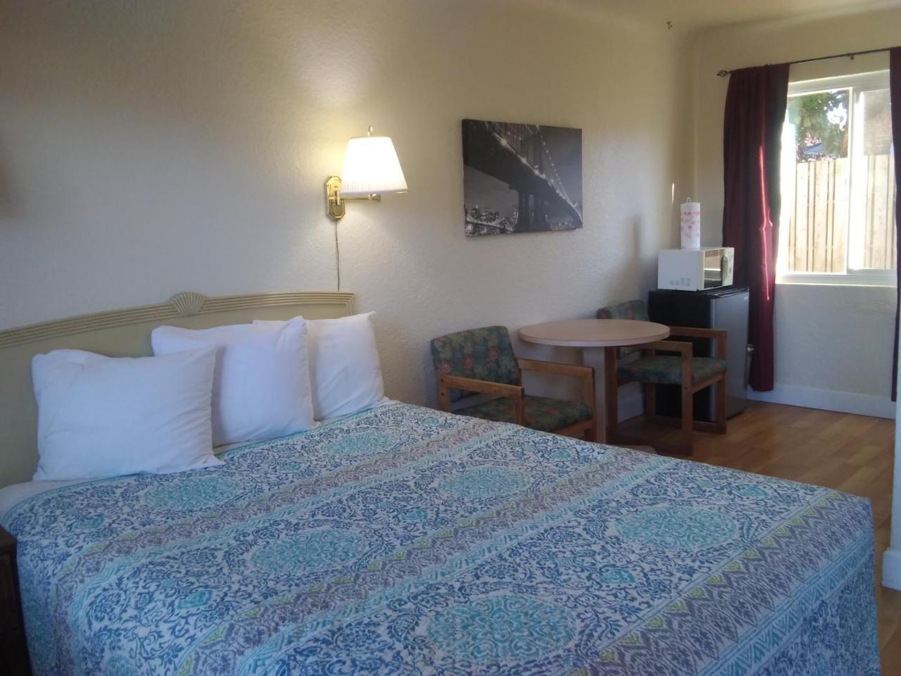 Fir Grove Motel Reedsport Eksteriør billede