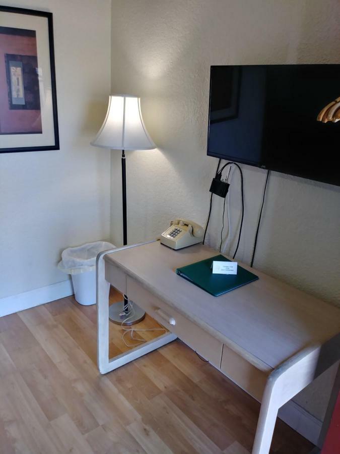 Fir Grove Motel Reedsport Eksteriør billede