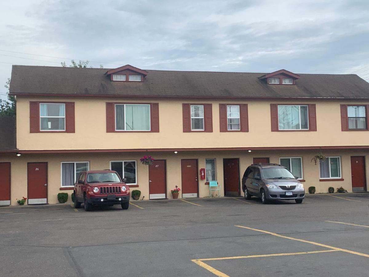 Fir Grove Motel Reedsport Eksteriør billede